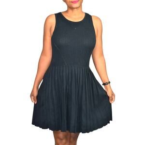 Trina Turk Sleeveless Sweater Dress Black Pleated Ribbed Cotton Knit Size Small